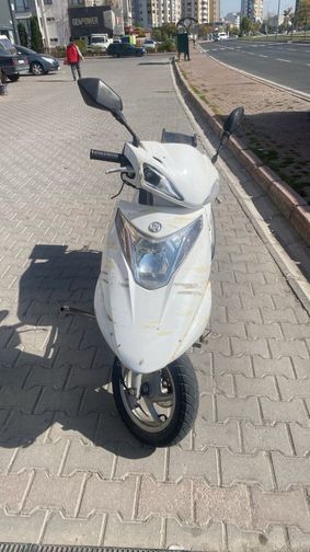 Mondial 110i Fury