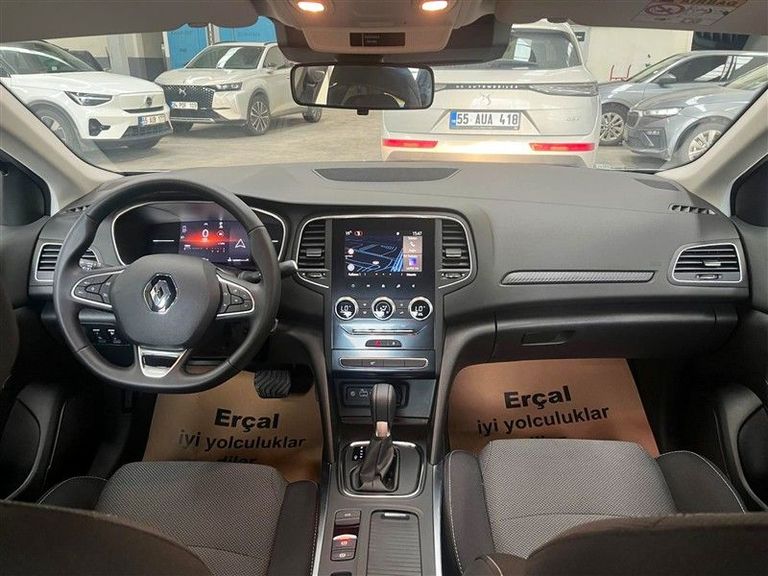 RENAULT MEGANE