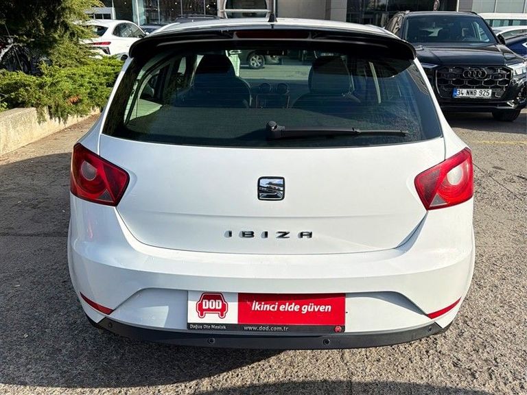 SEAT IBIZA