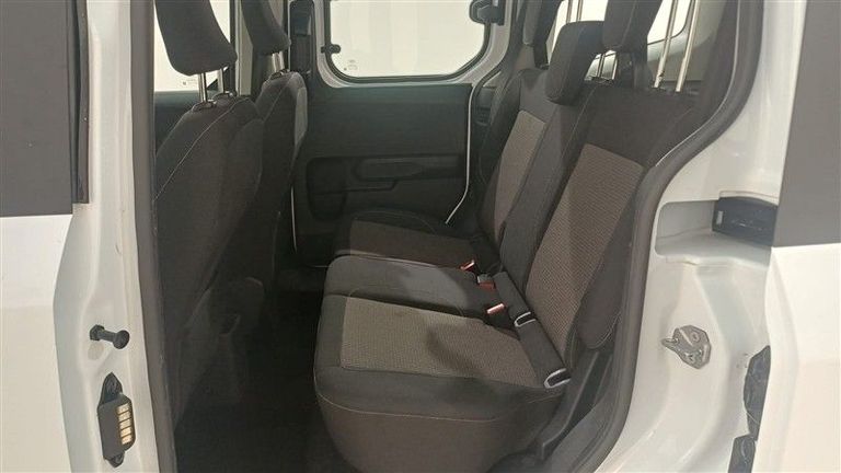 FORD TOURNEO COURIER