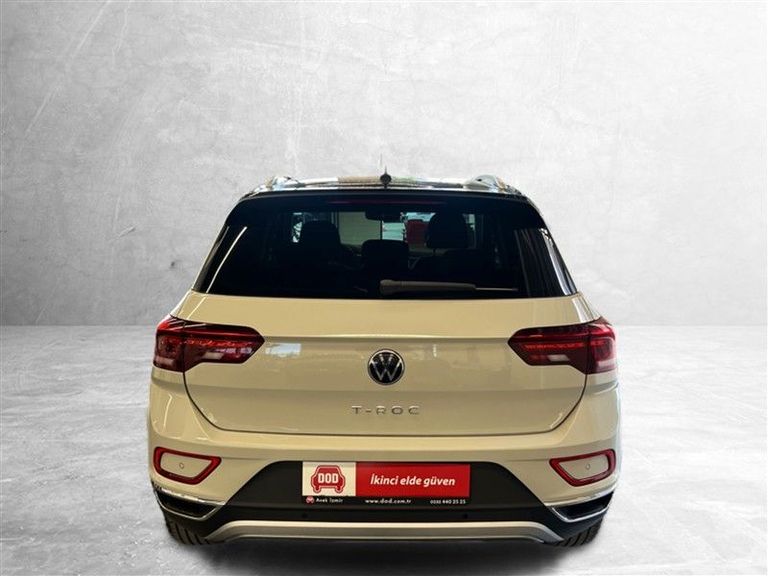 VOLKSWAGEN T-ROC