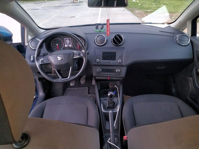 SEAT IBIZA