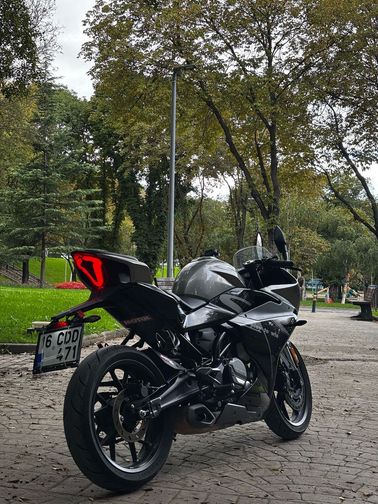 CFmoto 250SR