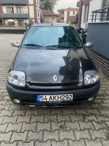 RENAULT CLIO