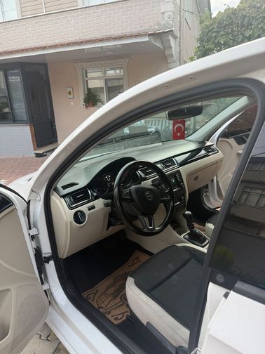 SKODA RAPID