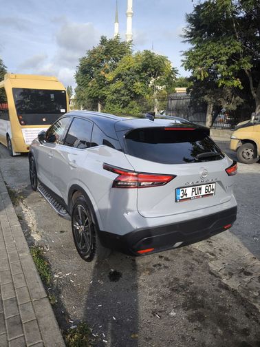NISSAN QASHQAI