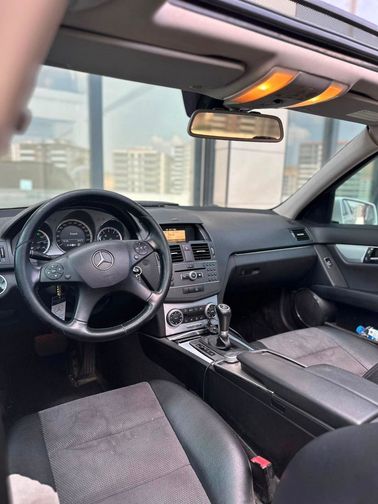 MERCEDES-BENZ C-SERISI