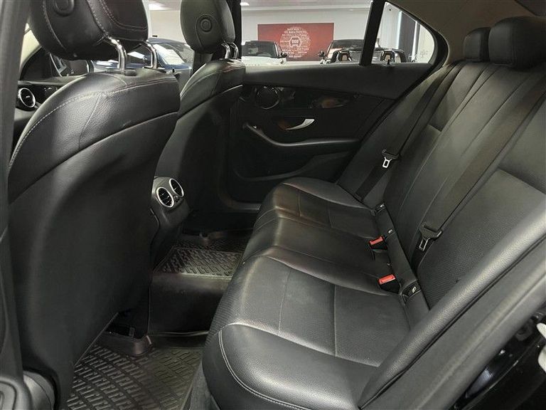 MERCEDES-BENZ C-SERISI