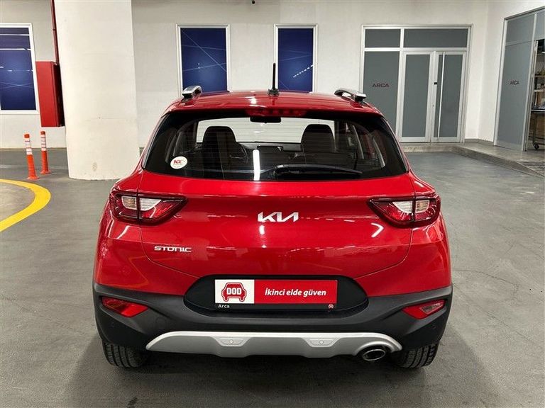 KIA STONIC