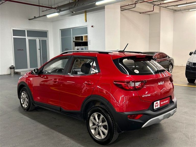 KIA STONIC