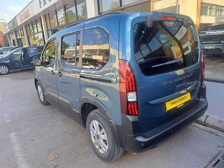 PEUGEOT RIFTER