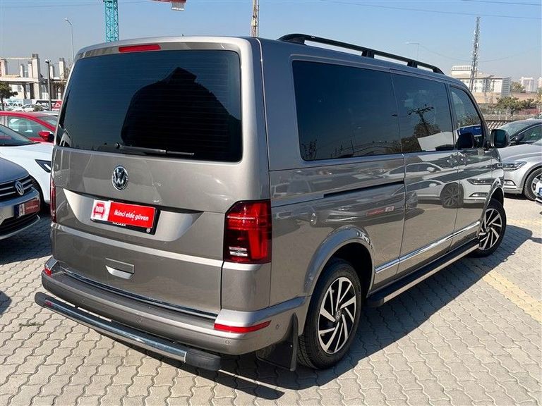 VOLKSWAGEN CARAVELLE