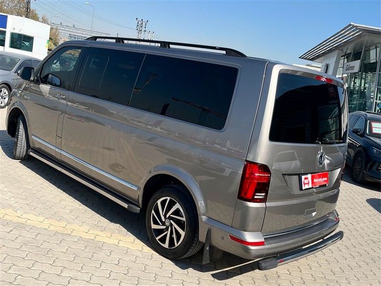 VOLKSWAGEN CARAVELLE