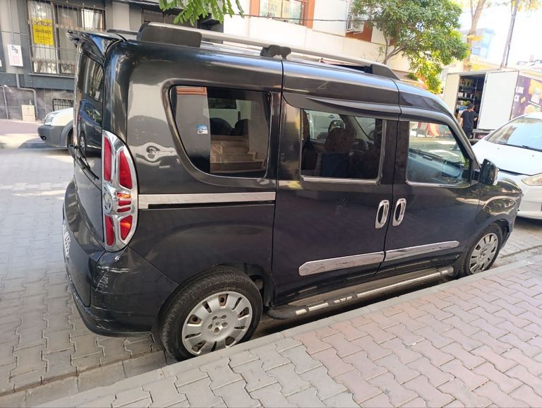 FIAT DOBLO COMBI