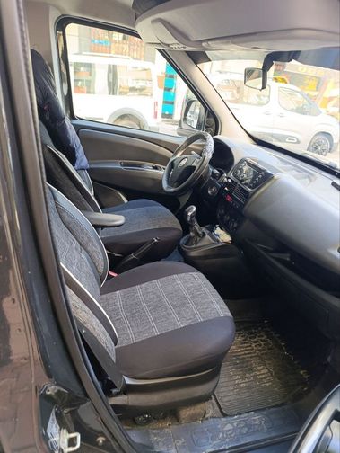 FIAT DOBLO COMBI
