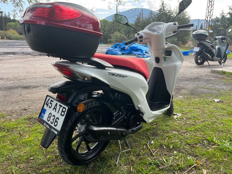 Honda Dio