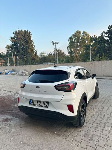 FORD PUMA