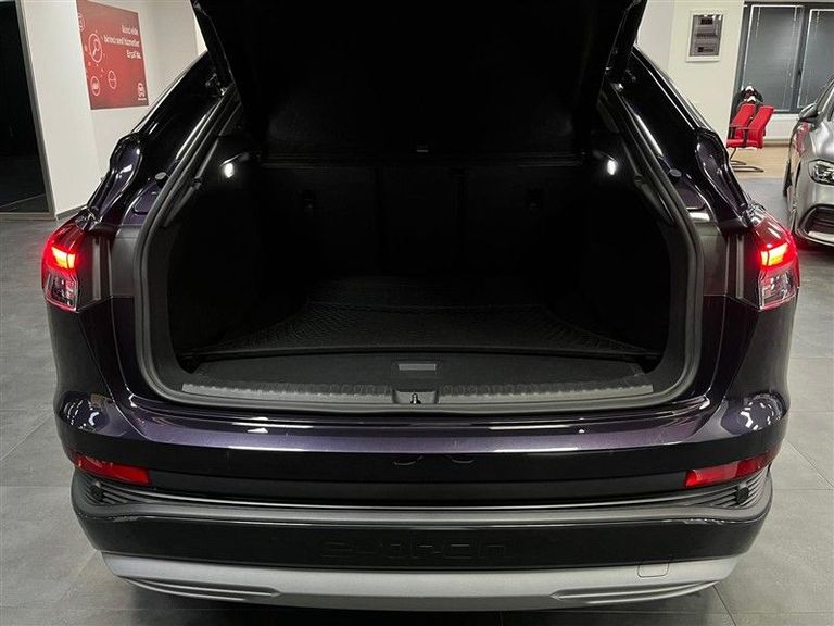 AUDI Q4 SPORTBACK