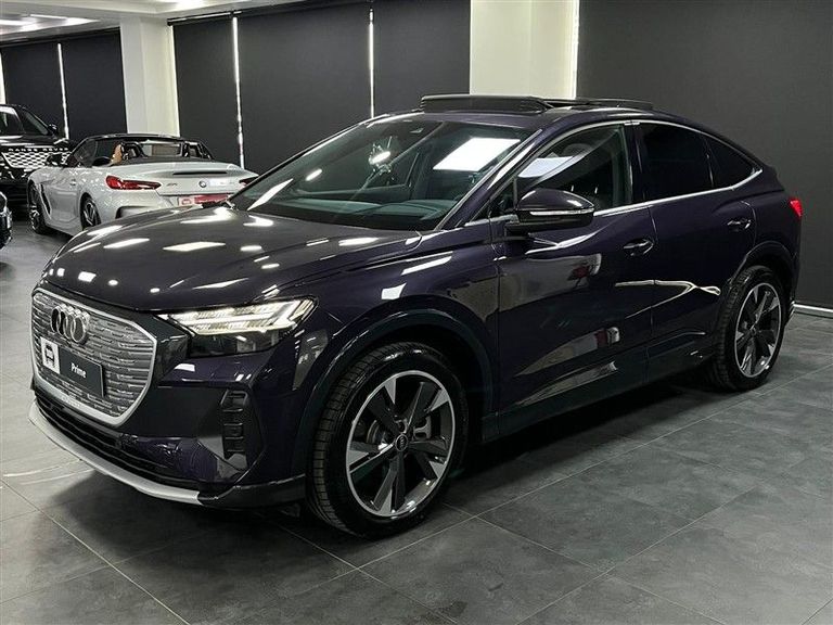 AUDI Q4 SPORTBACK