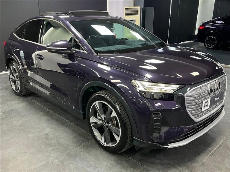 AUDI Q4 SPORTBACK