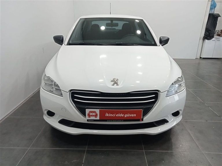 PEUGEOT 301