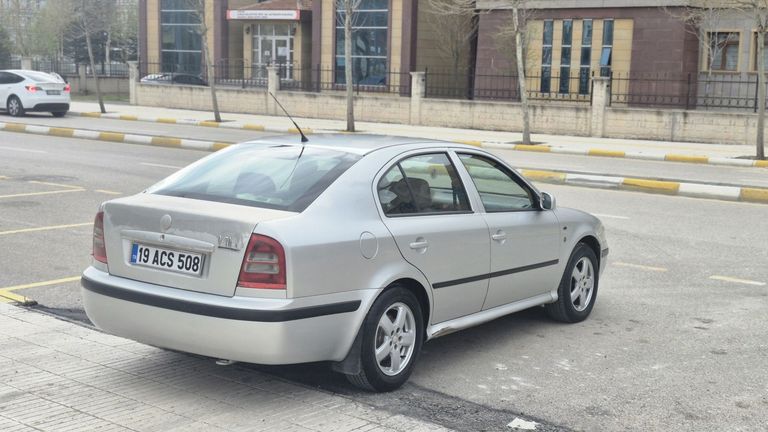SKODA OCTAVIA