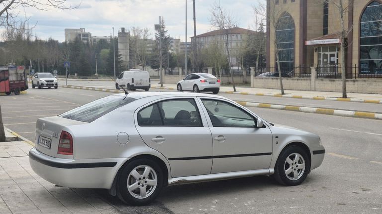 SKODA OCTAVIA