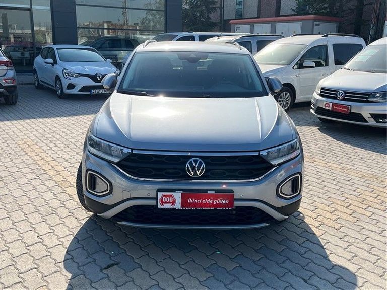 VOLKSWAGEN T-ROC