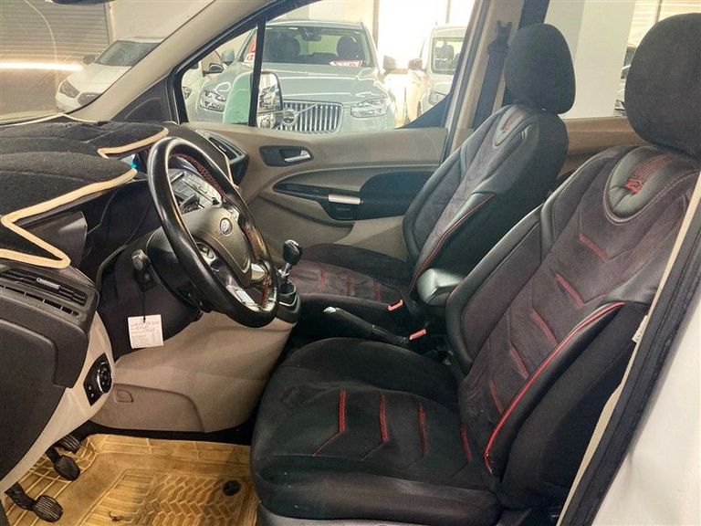 FORD TOURNEO CONNECT