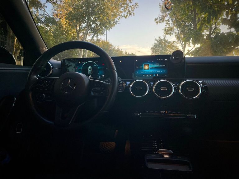 MERCEDES-BENZ A-SERISI