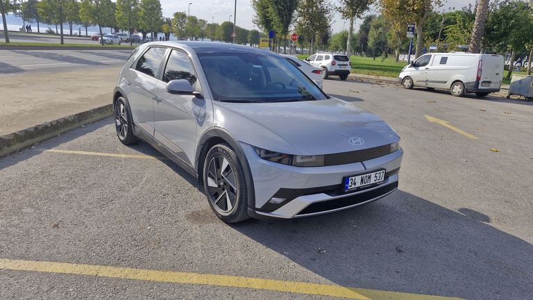 HYUNDAI IONIQ 5