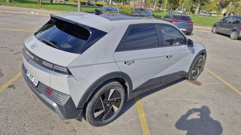 HYUNDAI IONIQ 5