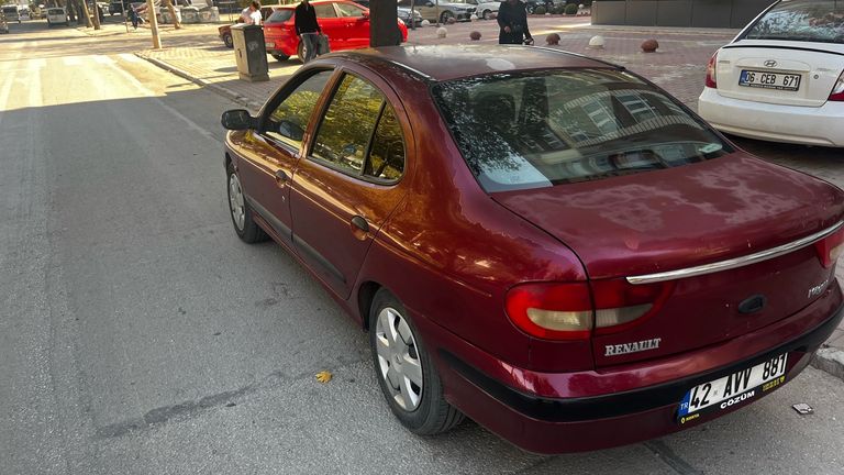 RENAULT MEGANE