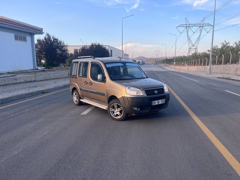 FIAT DOBLÒ COMBI
