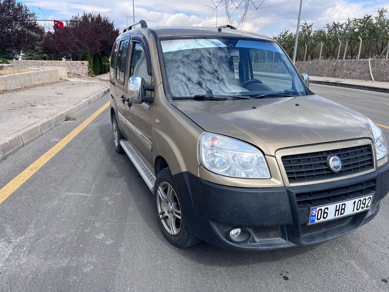 FIAT DOBLÒ COMBI