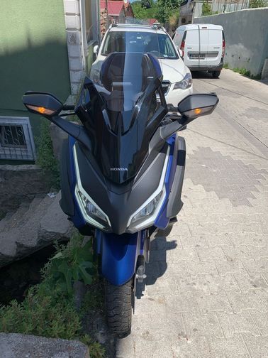 Honda Forza 250 (NSS250)
