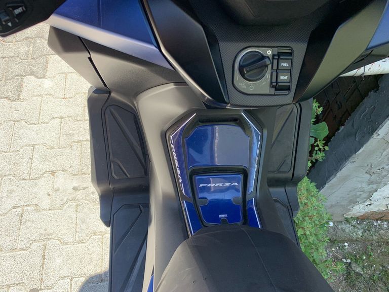 Honda Forza 250 (NSS250)