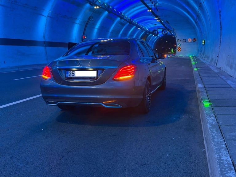 MERCEDES-BENZ C-SERISI
