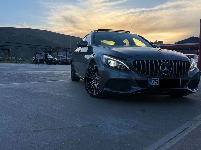 MERCEDES-BENZ C-SERISI