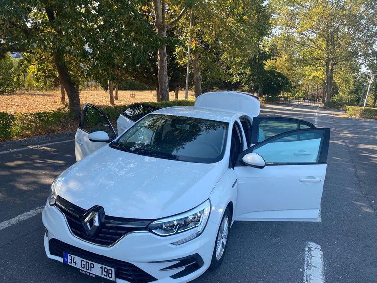 RENAULT MEGANE