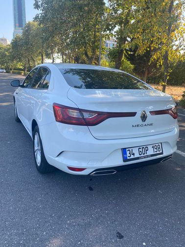 RENAULT MEGANE