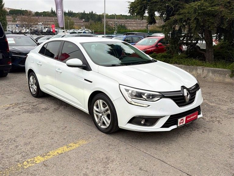 RENAULT MEGANE