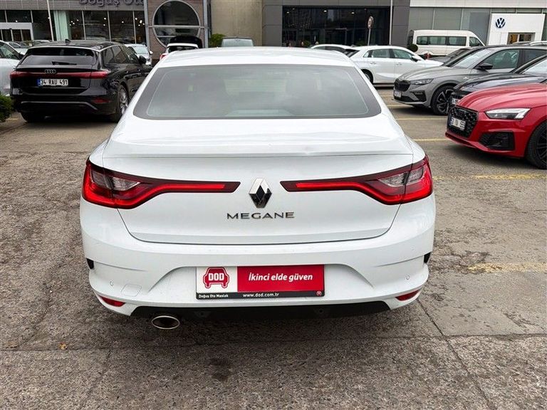 RENAULT MEGANE