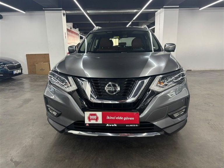 NISSAN X-TRAIL