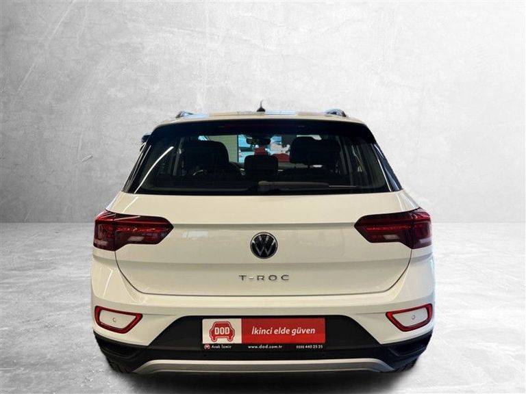 VOLKSWAGEN T-ROC