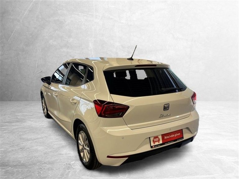 SEAT IBIZA