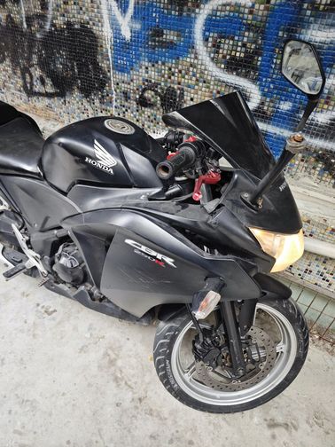 Honda CBR 250 R