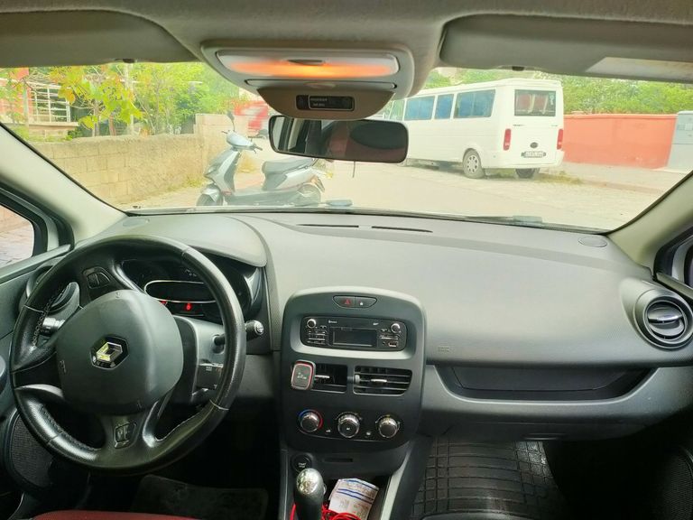 RENAULT CLIO SPORT TOURER