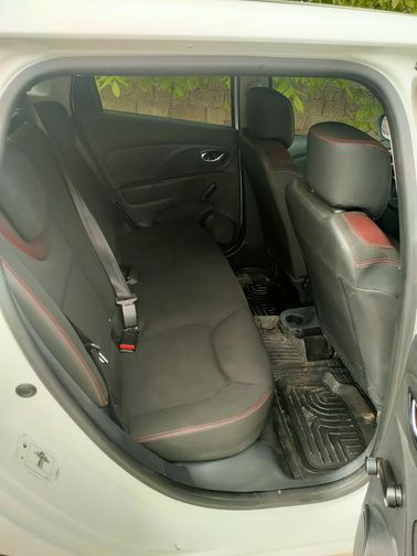 RENAULT CLIO SPORT TOURER