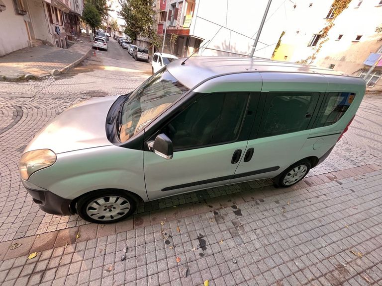 FIAT DOBLO COMBI